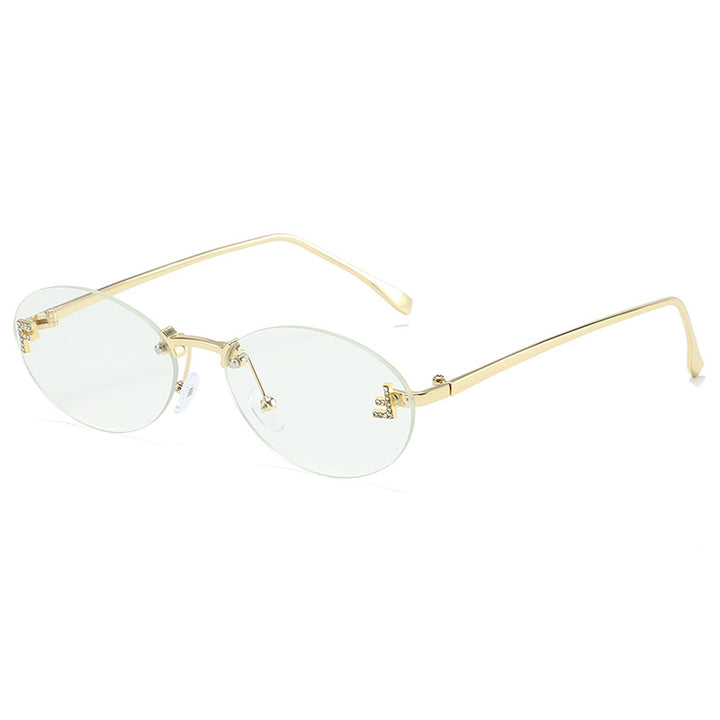 Elegant Vintage-Inspired Oval Sunglasses
