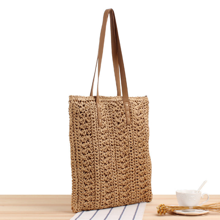 Beach shoulder bag made from handcrafted natural material with sturdy design Bowlift
