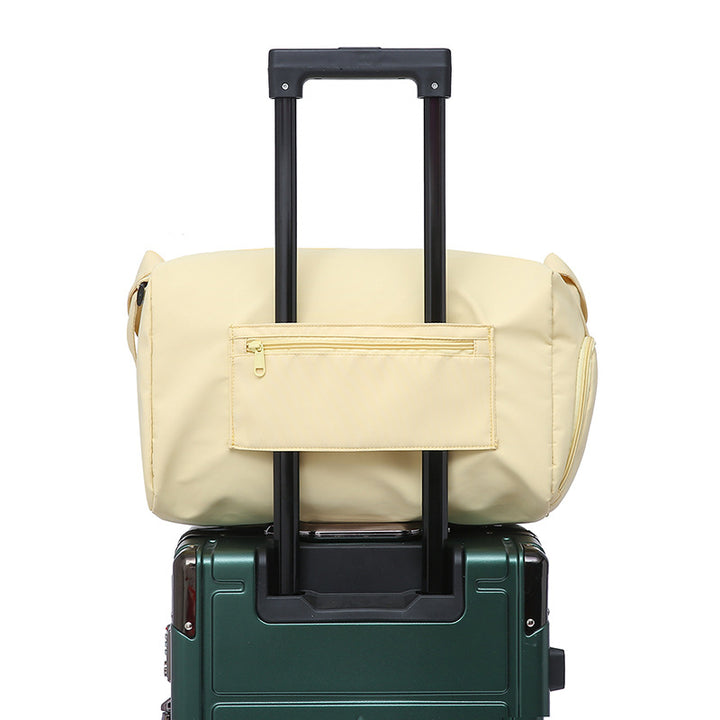 Stylish shoulder bag with practical compartments Bowlift