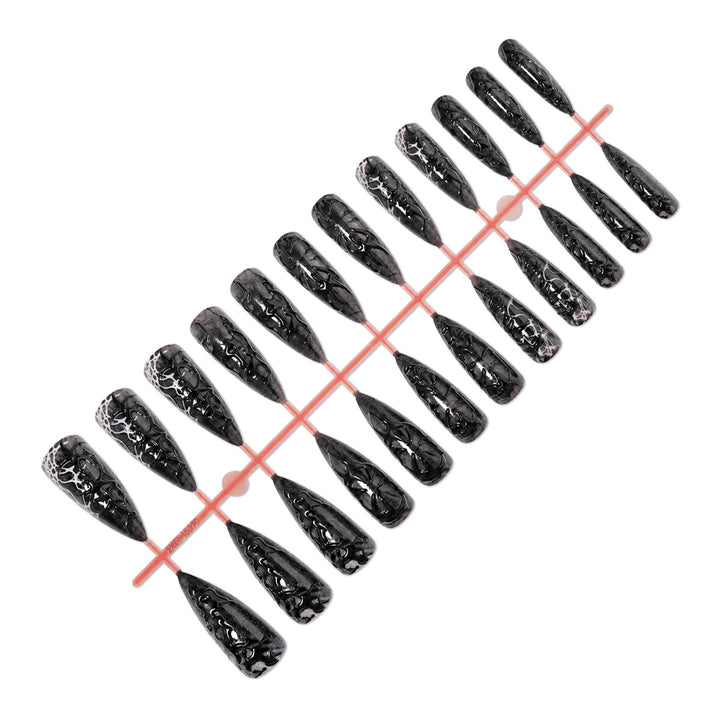 Nail art set with glamorous Gothic design Bowlift