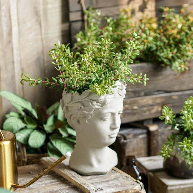 Artful Plant Sculptures Bowlift