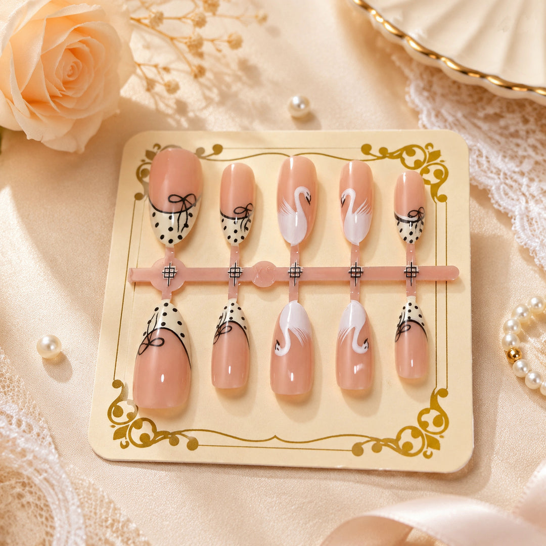 Artistic Decorative Press-On Nail Tips Bowlift