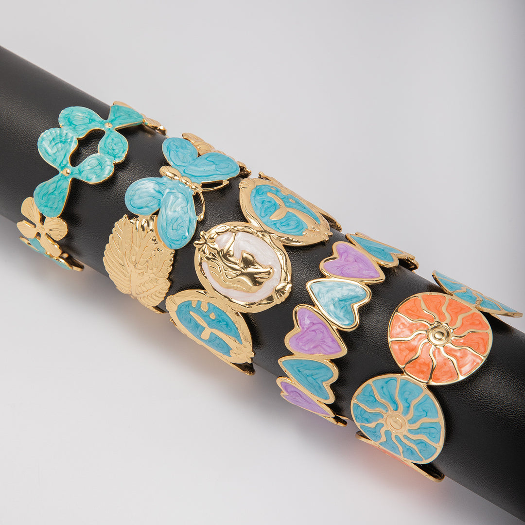 Artistic Cuff Bracelet Bowlift
