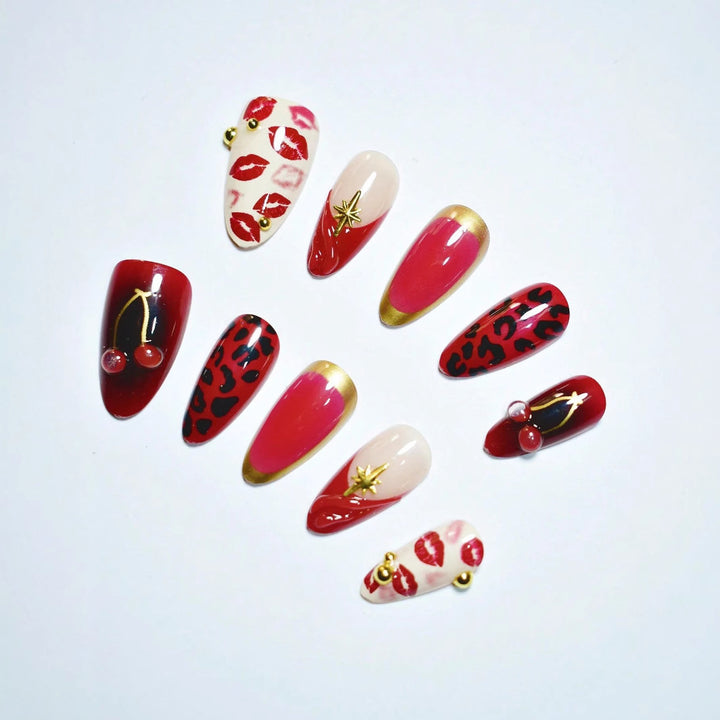 Artistic Kiss-Themed Press-On Nail Art Bowlift