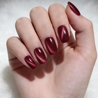 Glossy Metallic Press-On Nail Set Bowlift