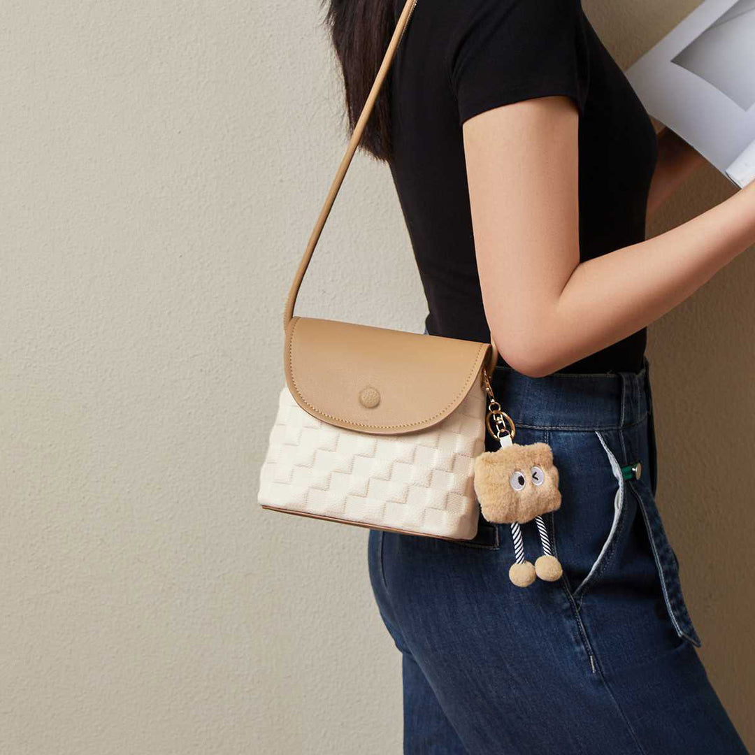 Cute Plush Character Crossbody Bag Bowlift