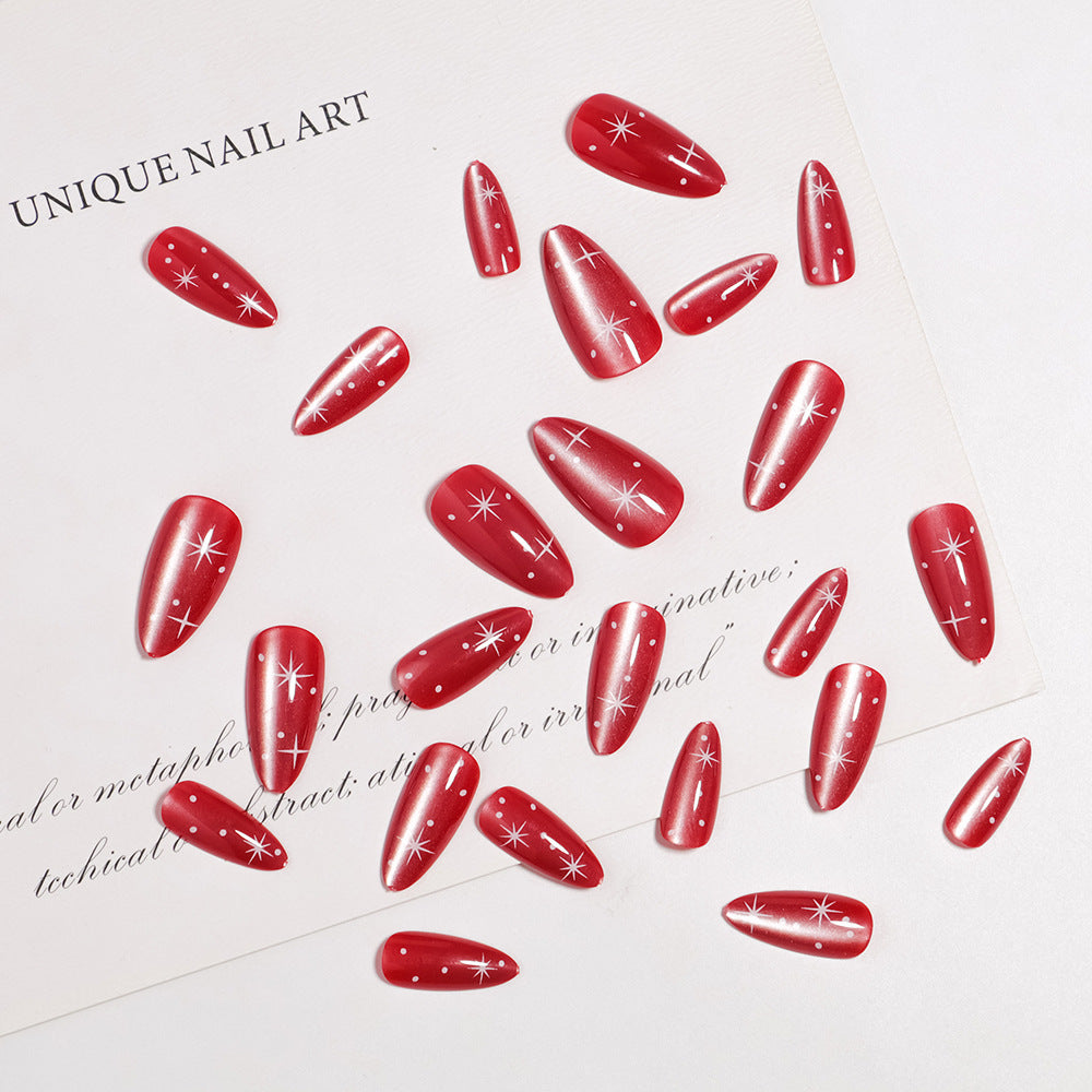 Glamorous Press-On Nail Design Bowlift