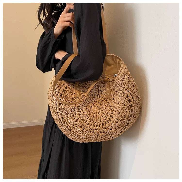 Round-woven beach bag with leather handles Bowlift