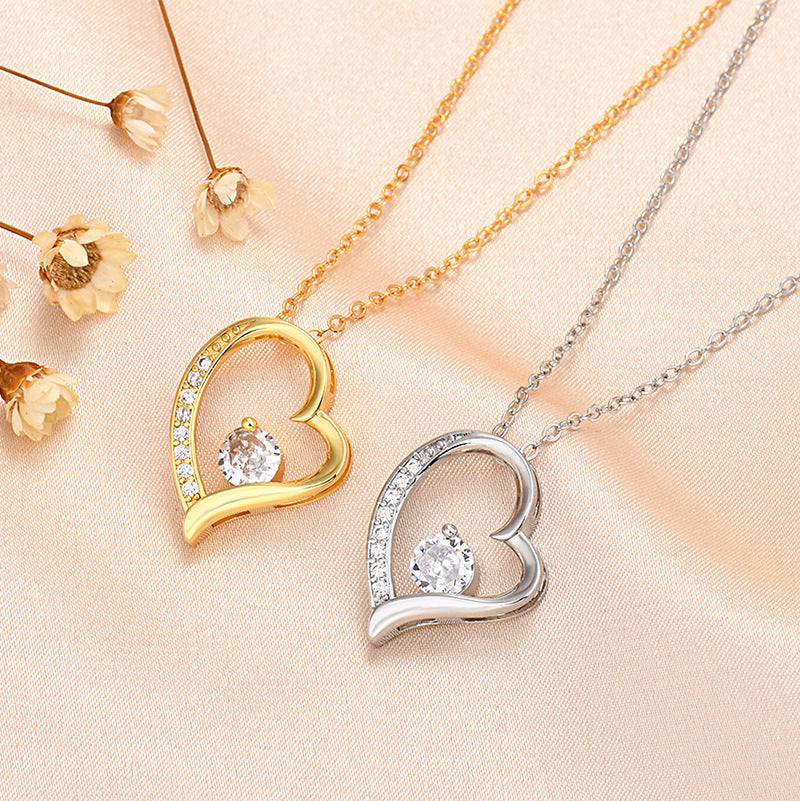BowLift | Dainty Diamond Symbolic Love Heart Necklace