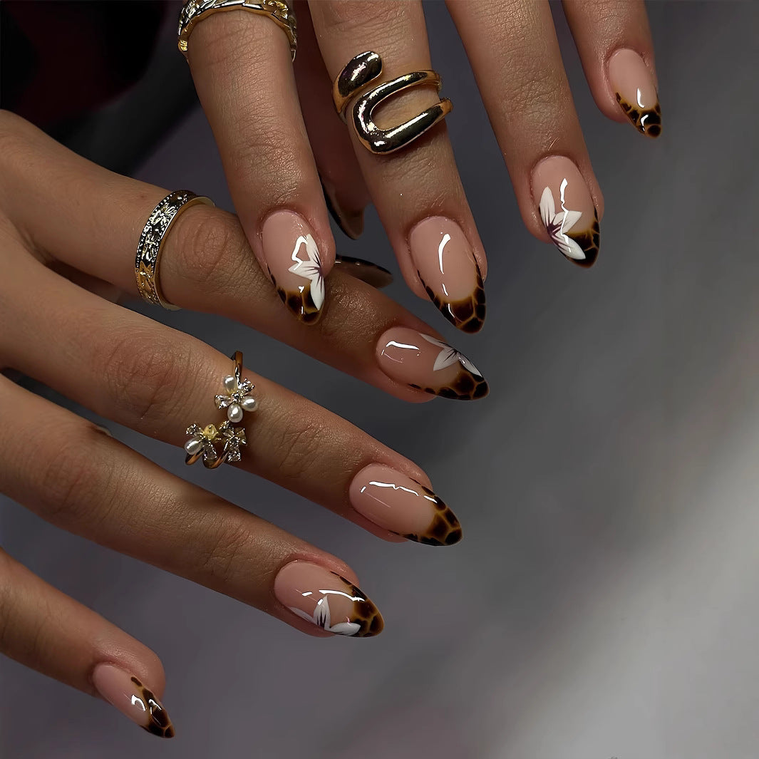 Exquisite Floral Design Stiletto Nails Bowlift