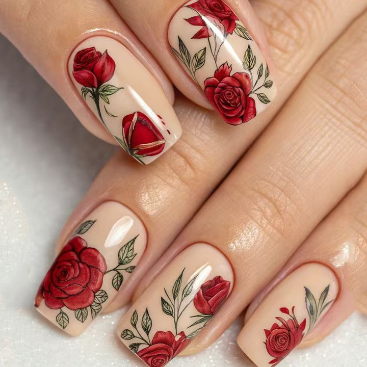 Artificial nails with romantic rose motifs Bowlift