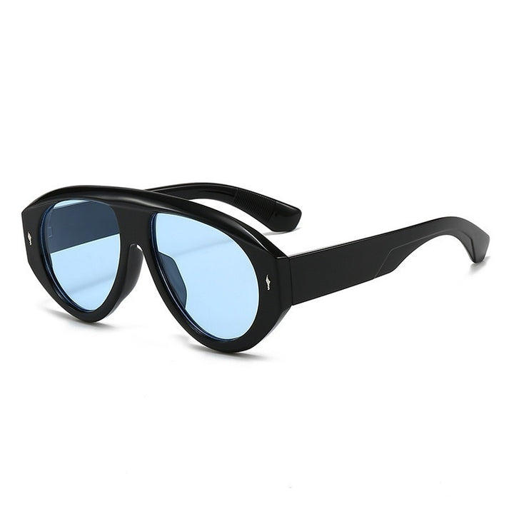Women's modern fashion sunglasses in futuristic design Bowlift