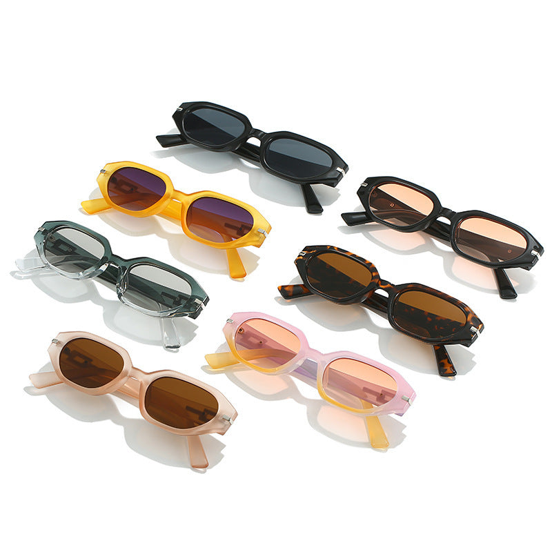 Elegant Retro Inspired Faceted Sunglasses Bowlift
