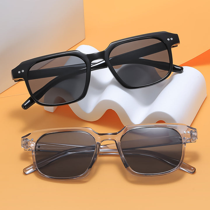 Sunglasses Bowlift