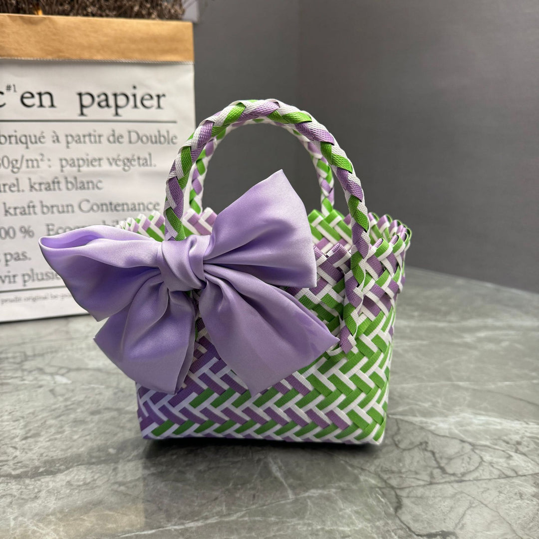 Handcrafted basket bag in stylish design Bowlift