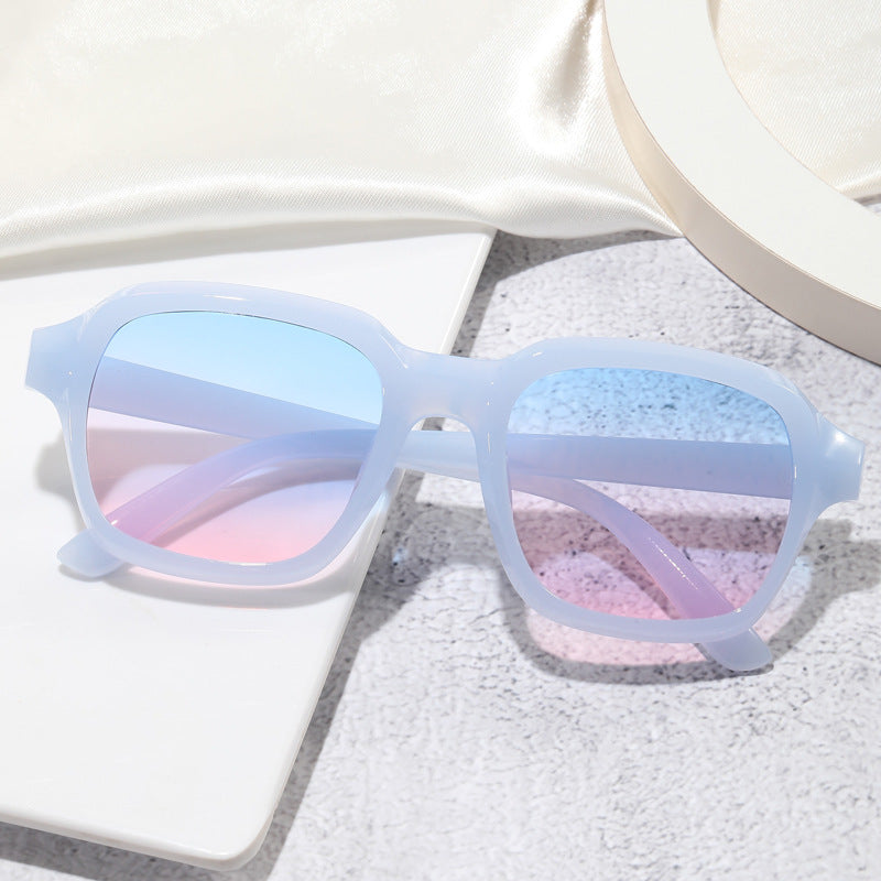 Women's square sunglasses with stylish frame Bowlift