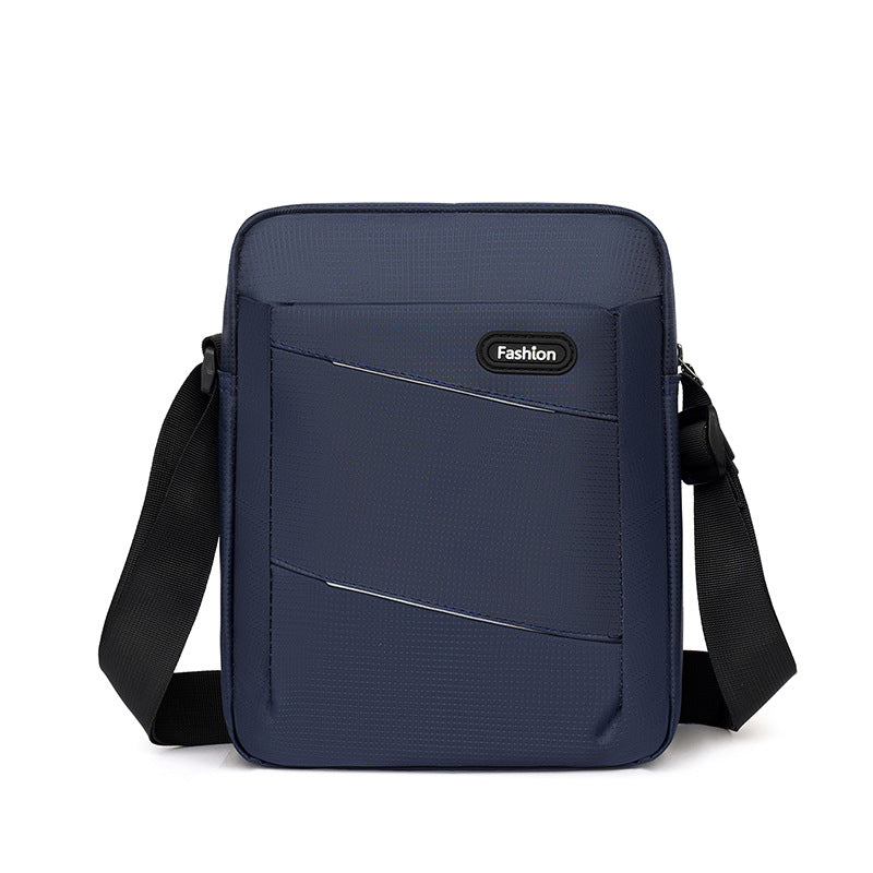 Sleek Messenger Bag Bowlift