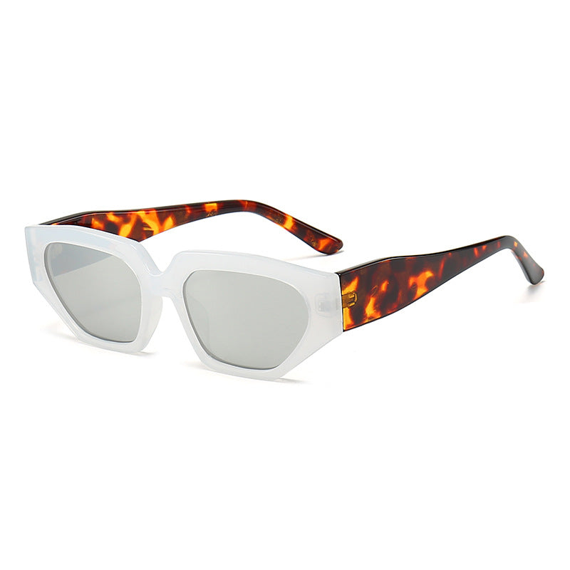 Ladies Fashion Sunglasses in Innovative Polygonal Design Bowlift