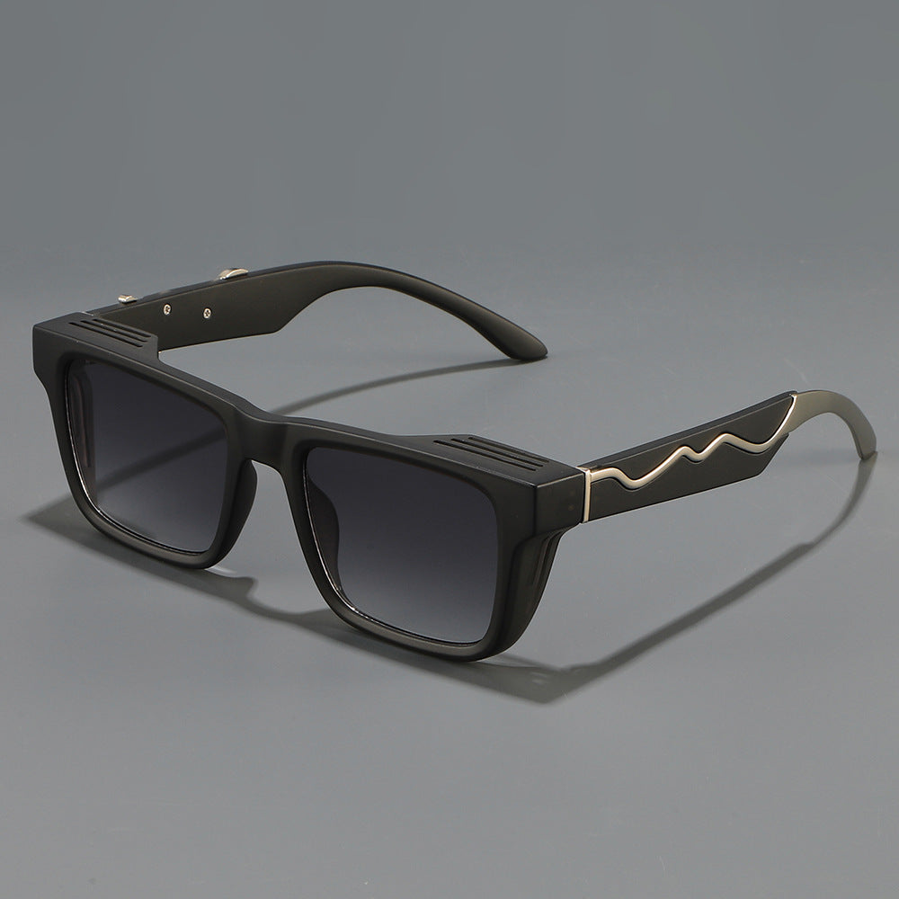 Women’s fashionable sunglasses in distinctive, angular design Bowlift