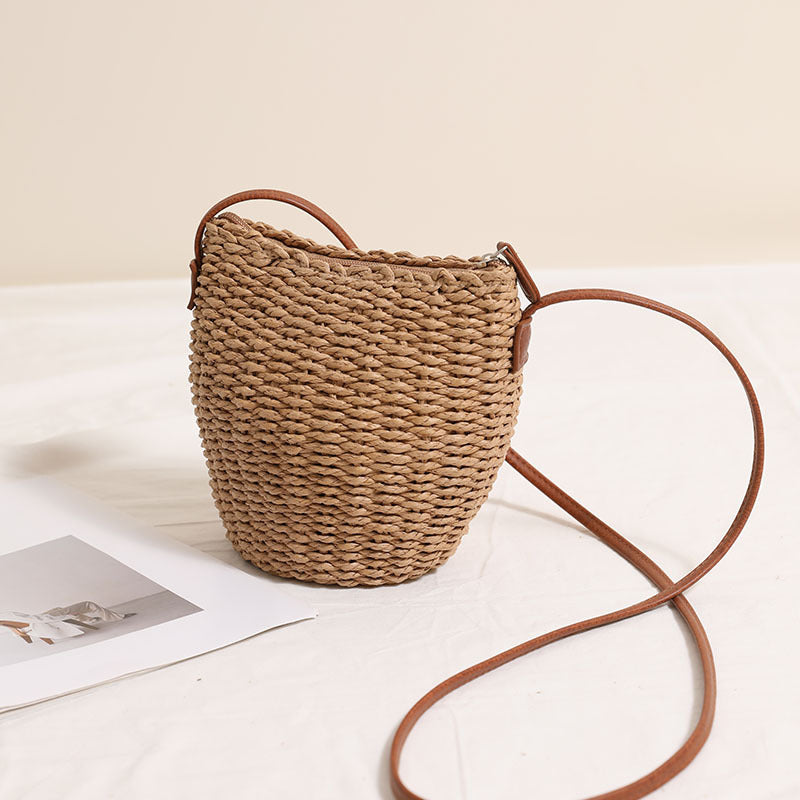 Handcrafted Shoulder Bag Made From Natural Material Bowlift