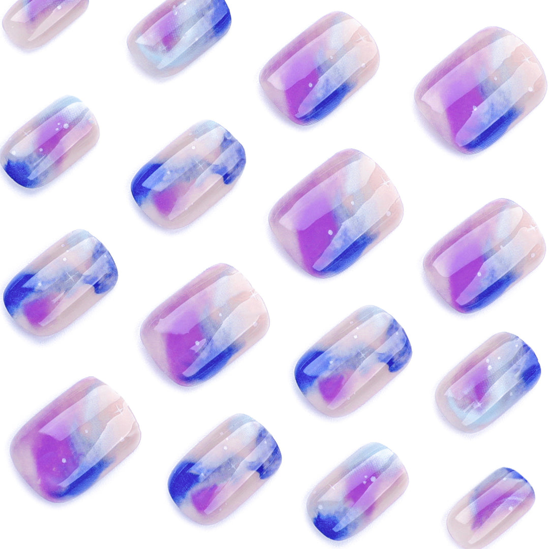 Glamorous Nail Art with Elegant Gradient Bowlift