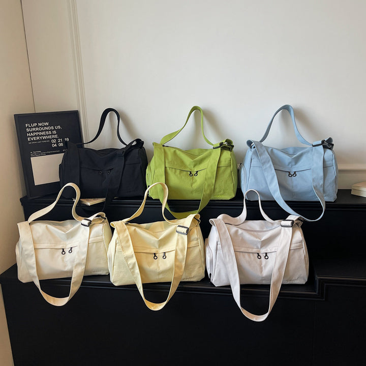 Versatile Urban Utility Messenger Bag Bowlift
