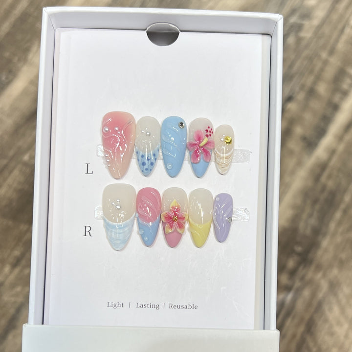 Decorative Floral Stiletto Press-On Nail Set Bowlift
