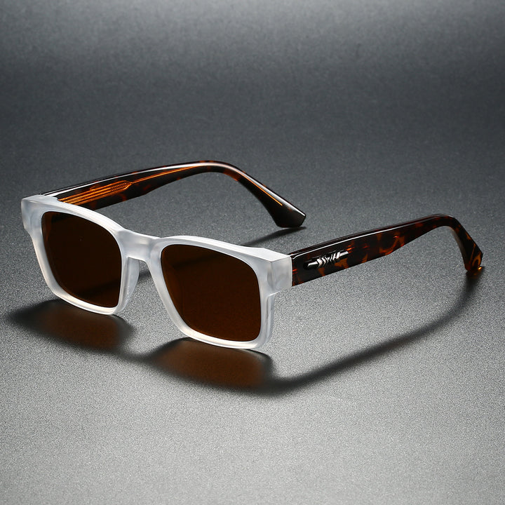 Women's sunglasses with classic square frame and UV protection Bowlift