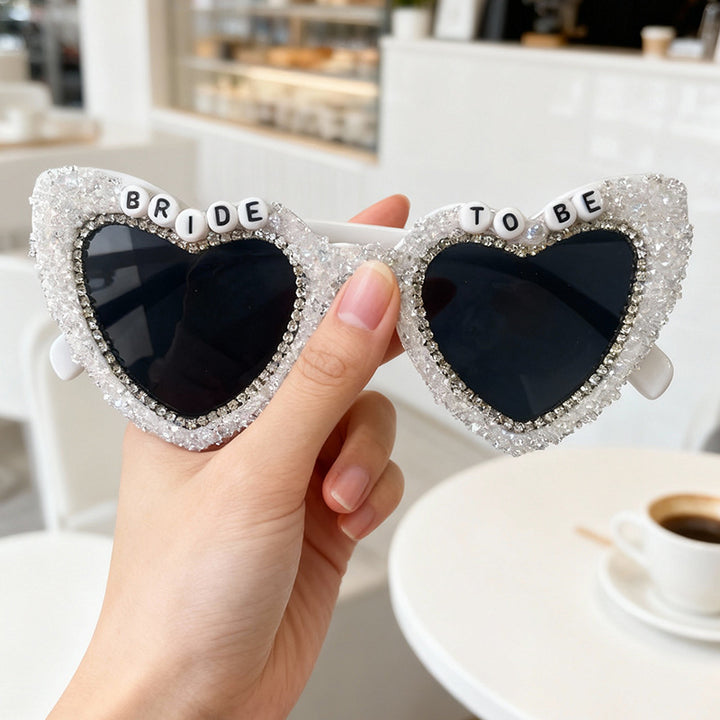 Rhinestone-Embellished Heart Sunglasses Bowlift