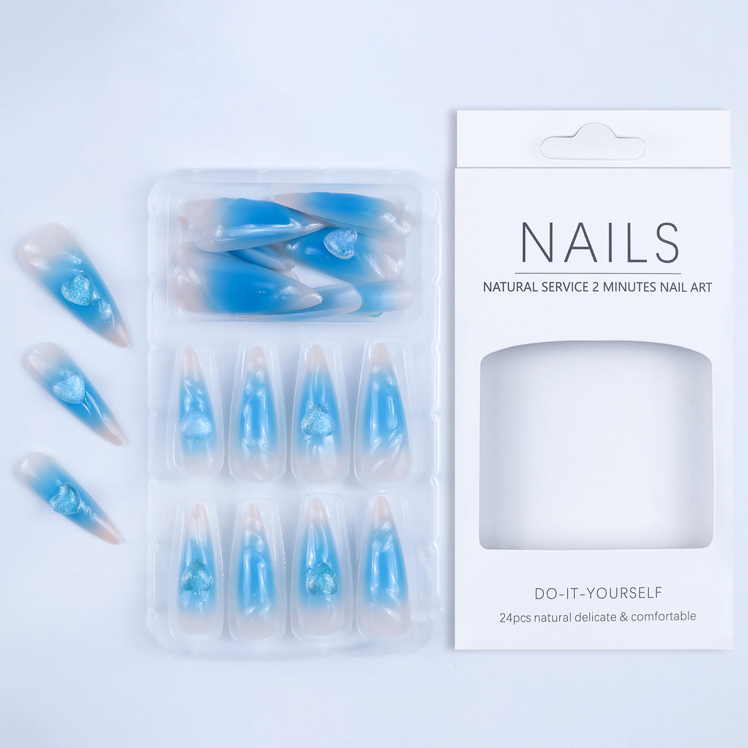 Creative heart design fake nails with glitter accents Bowlift