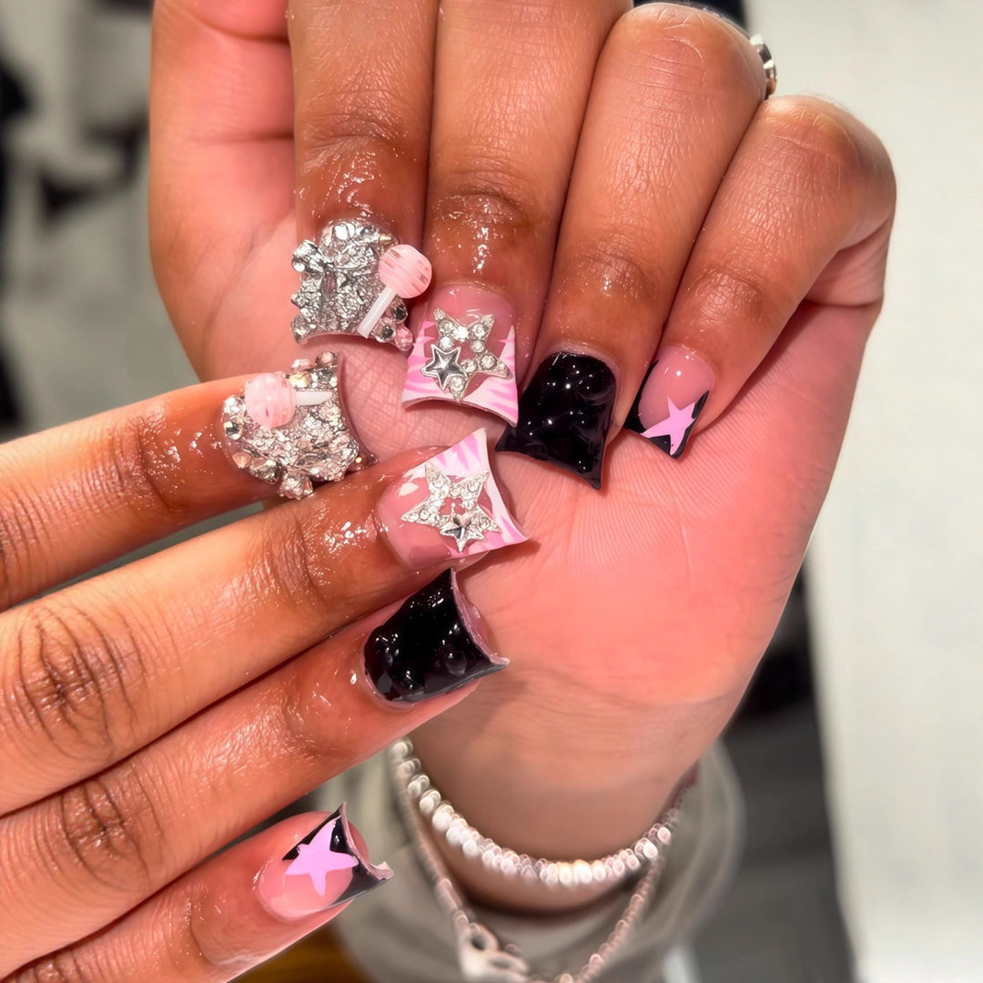 Glamorous Decorative Press-On Nail Art Bowlift