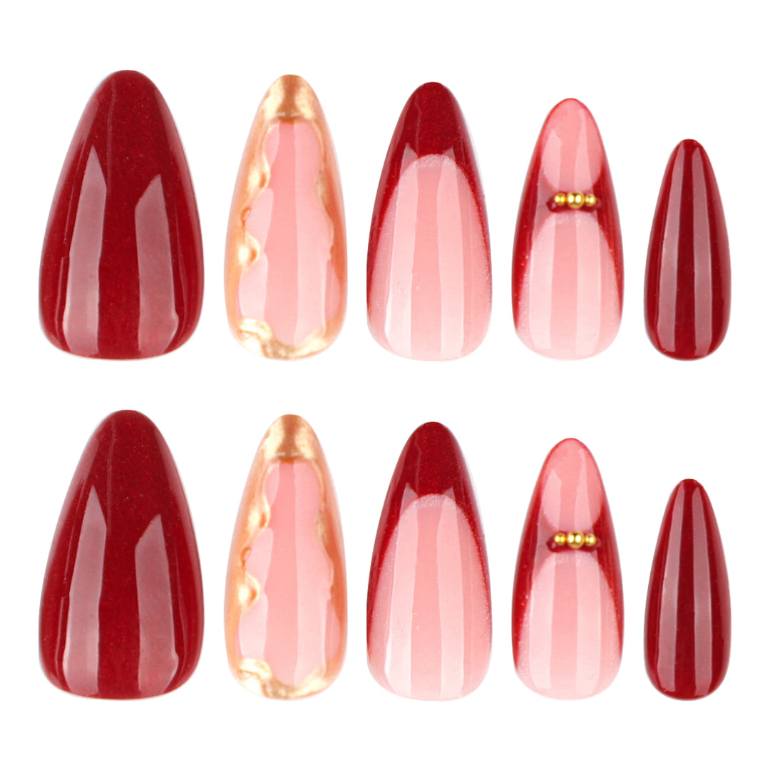 Artful nail extensions with glamorous design and glitter coating Bowlift
