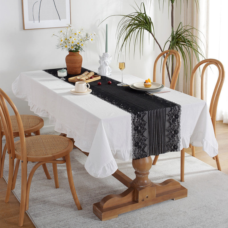 Classic Lace Tablecloth