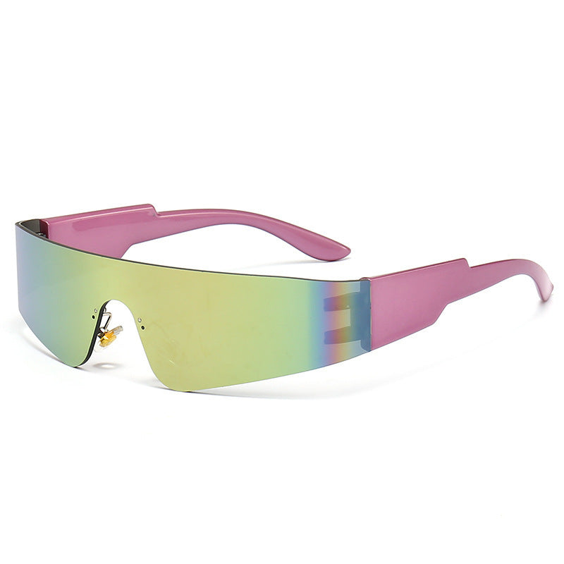 Women Sporty Sunglasses with Futuristic Design Bowlift