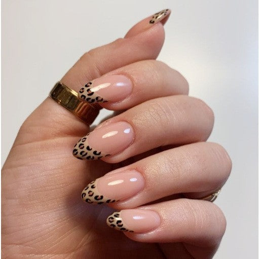 Stylish Press-On Nail Set Bowlift