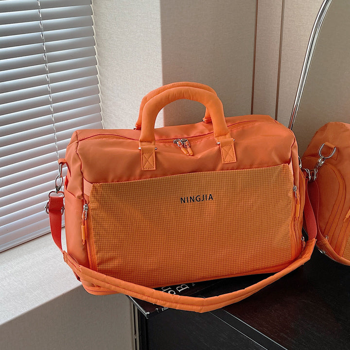 Versatile Travel Duffel Bag Bowlift