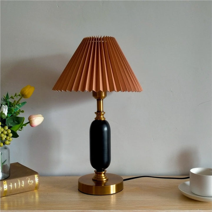 Vintage-Inspired Table Lamp