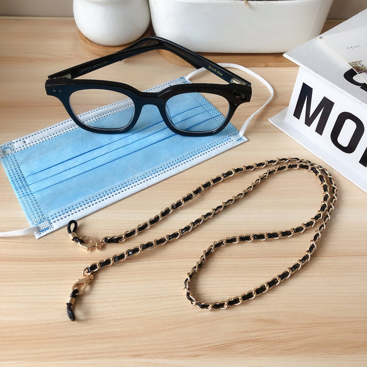 Chic Chunky Chain Eyewear Retainer Bowlift