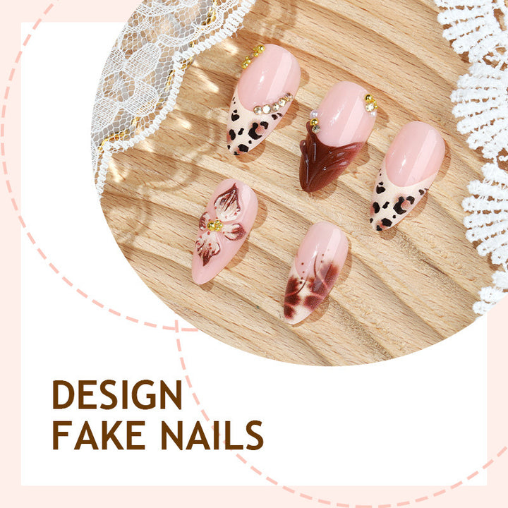 Creative Nail Design Set with Elegant Accents Bowlift