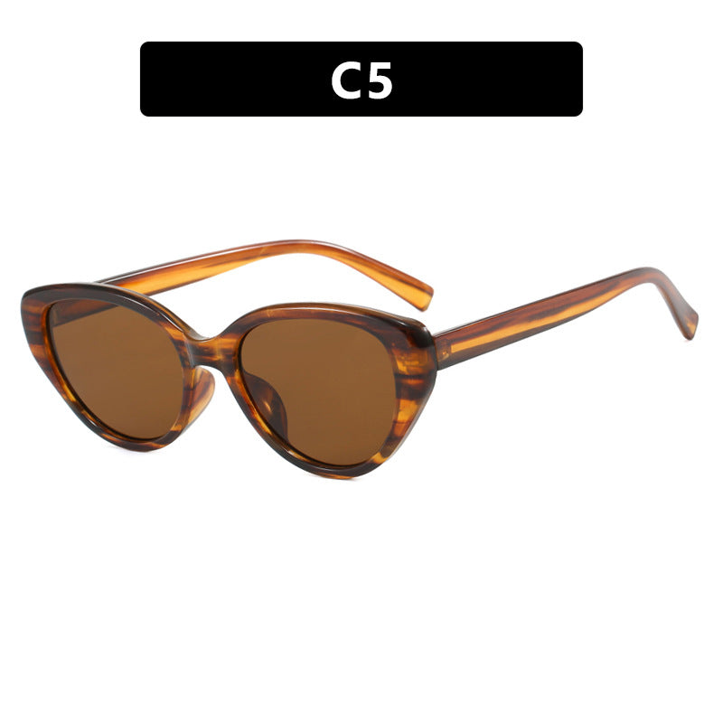 Women's Cat-Eye Sunglasses with Modern Design and UV Protection Bowlift
