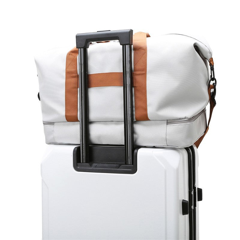 Robust Sports Duffel Bag With Multiple Compartments Bowlift