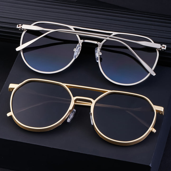 Ladies fashionable sunglasses in stylish round design Bowlift