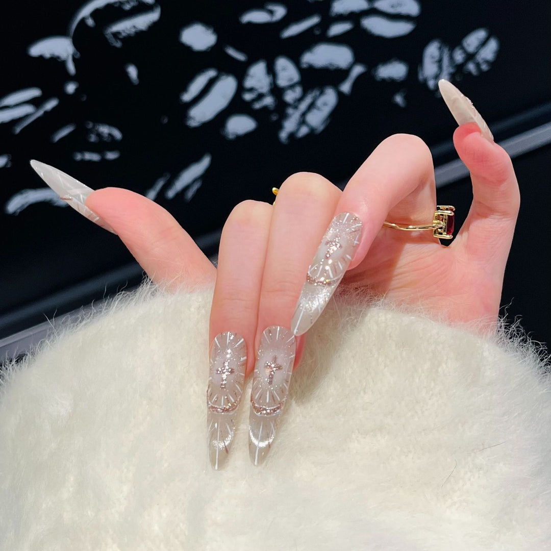 Chic Press-On Nail Set with Elegant Rhinestone Design Bowlift