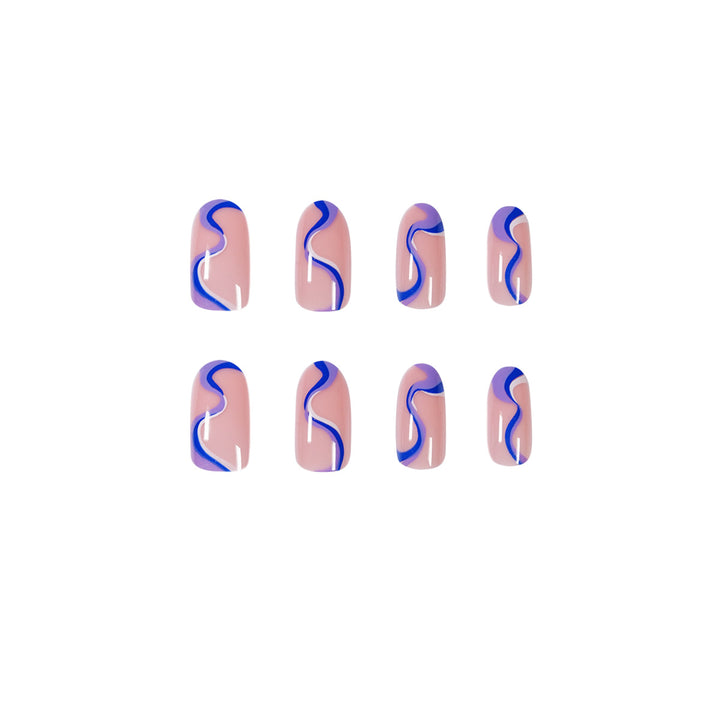 Creative Nail Art with Wave Pattern Bowlift