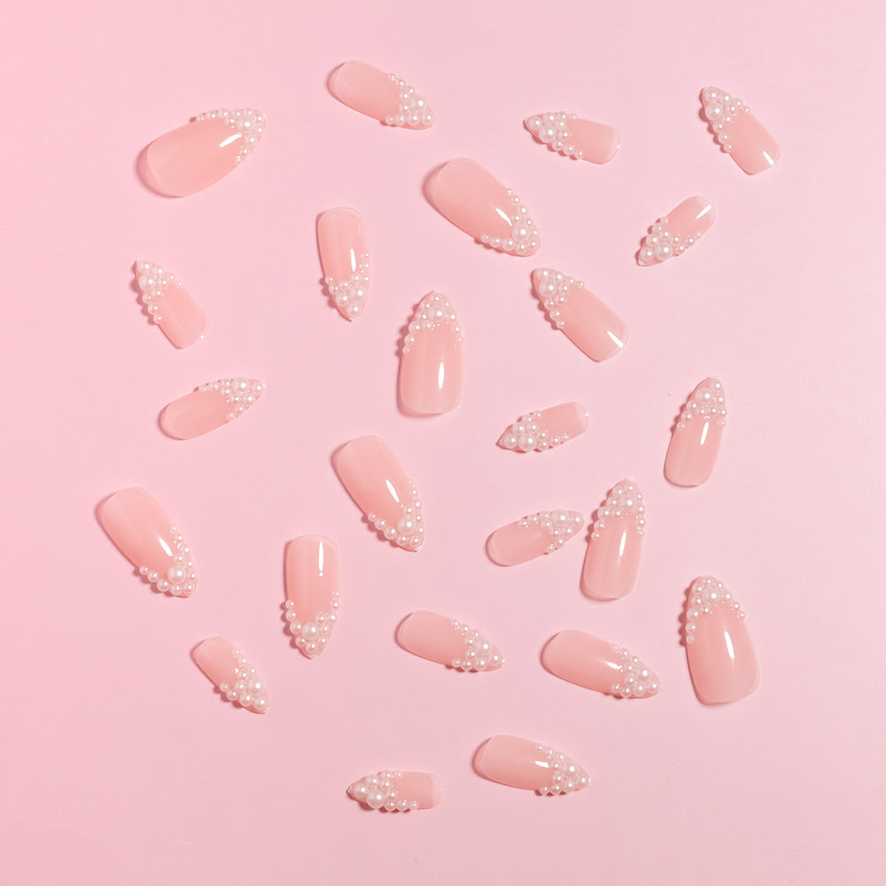 Glamorous Pearl-Accented Press-On Nail Set Bowlift
