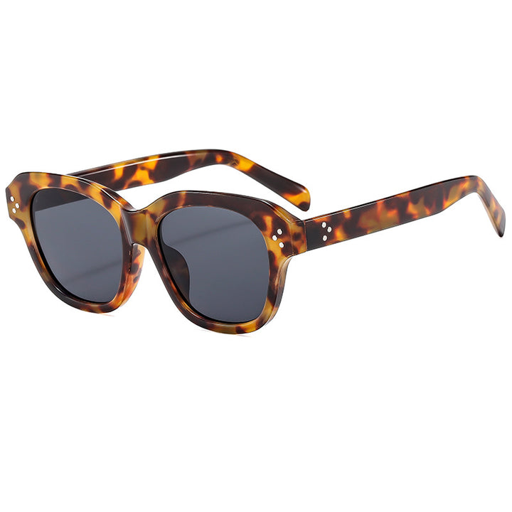 Women's luxurious oversized sunglasses with elegant frame and UV protection Bowlift