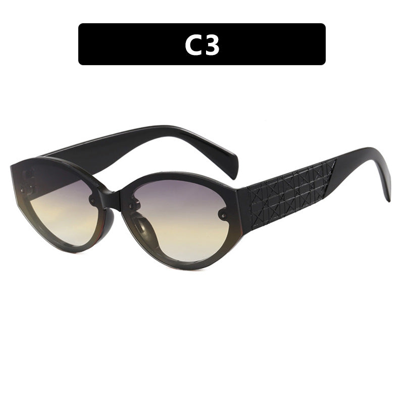 Ladies extravagant Cat-Eye sunglasses with textured frame Bowlift