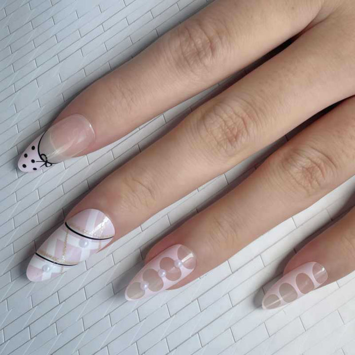 DIY Artistic Press-On Nail Set Bowlift