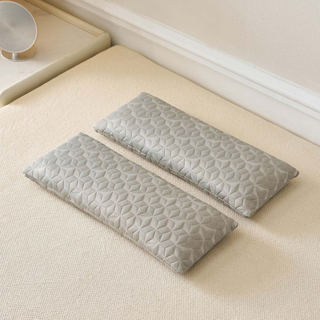 Long-format neck support pillow with breathable cover Bowlift