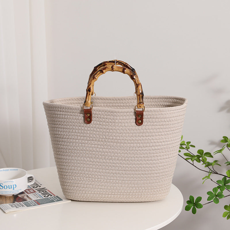Fashionable straw bag with bamboo handles Bowlift
